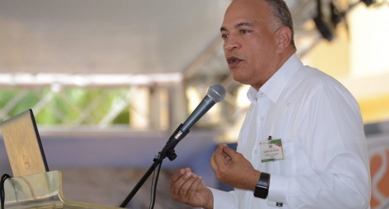 Barrick Pueblo Viejo hace aportes al desarrollo RD