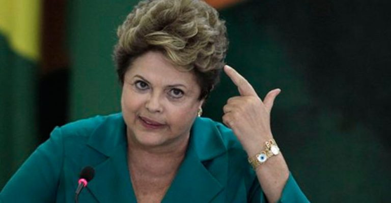 Dilma Rousseff advierte que “Brasil venderá petróleo a precio de banana”