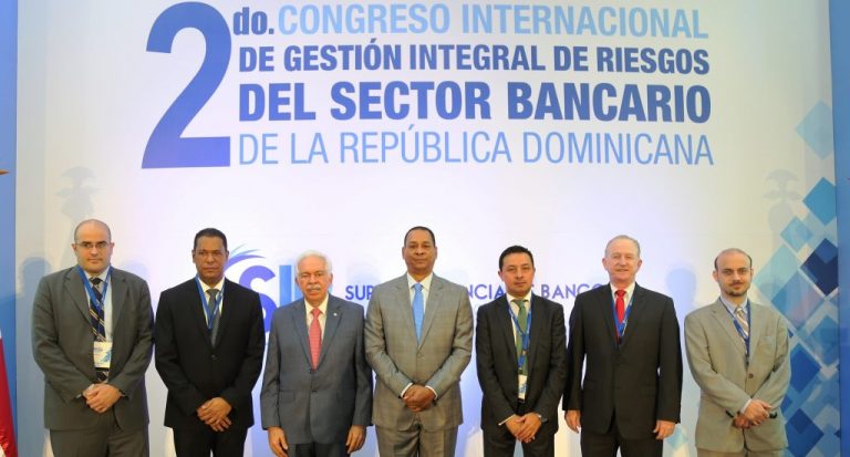 Superintendencia de Bancos realiza congreso Gestión de Riesgos Sector Bancario