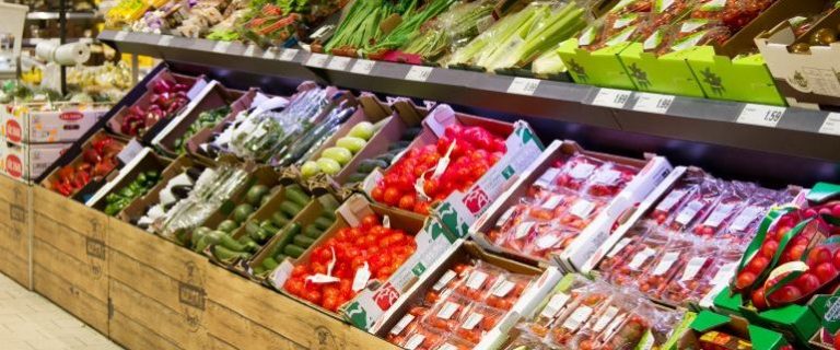 EE.UU levanta veda de frutas y vegetales a RD