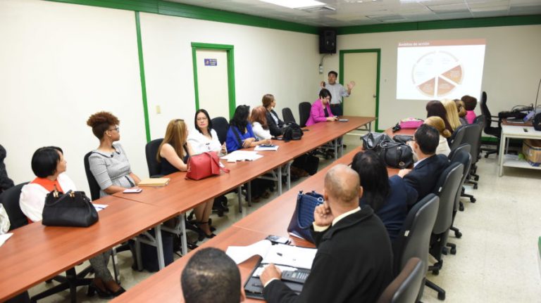 Infotep realiza diplomado en proyectos de emprendimiento