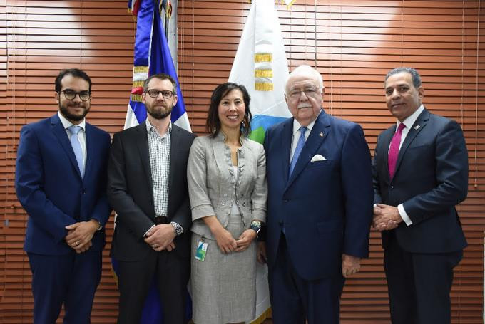 Ministerio Energía y Minas adjudicó a empresa EEUU  exploración y explotación de petróleo y gas