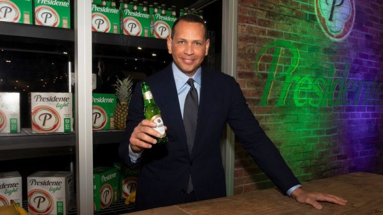 Confirmado Alex Rodríguez dirigirá cerveza Presidente en EEUU