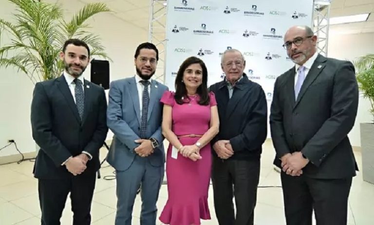 Banreservas y empresarios analizan “Perspectivas de la Economía Dominicana e Internacional”