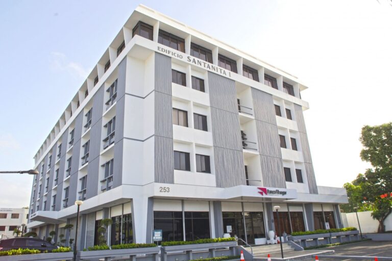 Banco Fihogar galardonado por Fintech Américas