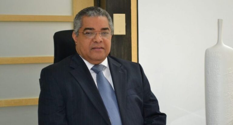 Gobierno comete grave error creando percepción de que economía es un desastre