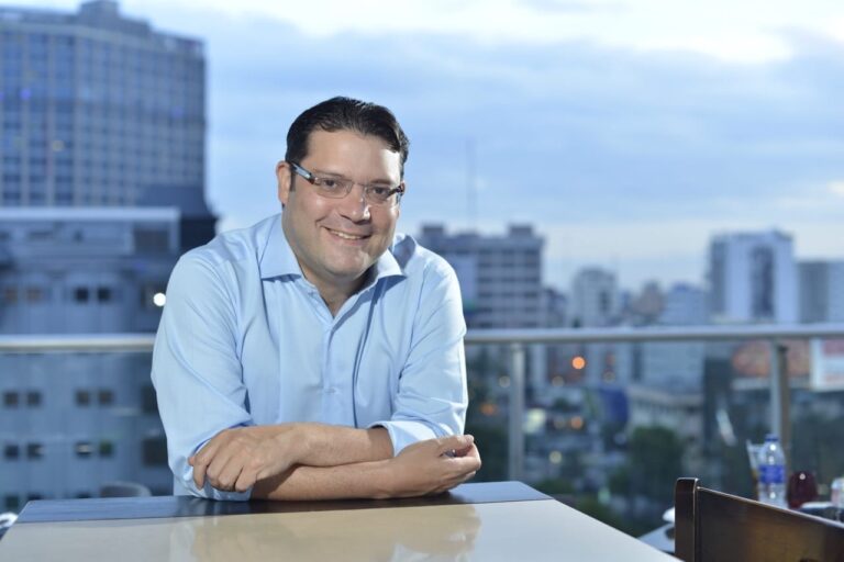 DGA aumenta las recaudaciones: Anuncia instalación de rayos X