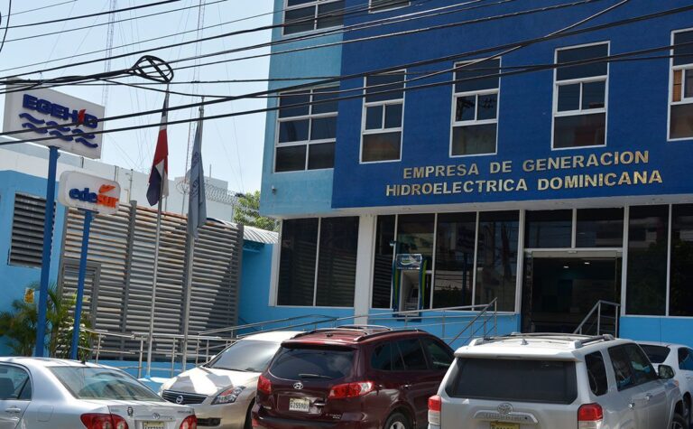 Gobierno invertirá US$1,083 MM en 12 proyectos hidroeléctricos