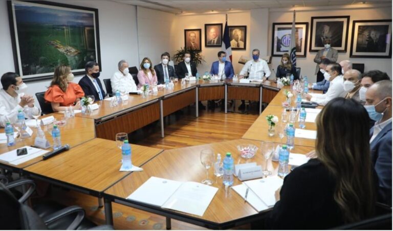 Turismo y Sector privado aportarán US$4.0 millones para “Marca País”