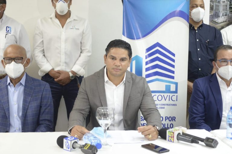 Paralizan construcción de obras por el alto costo de materiales