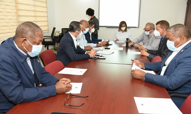 Ministerio Hacienda advierte liberar 30 % AFP causaría impacto brutal a economía