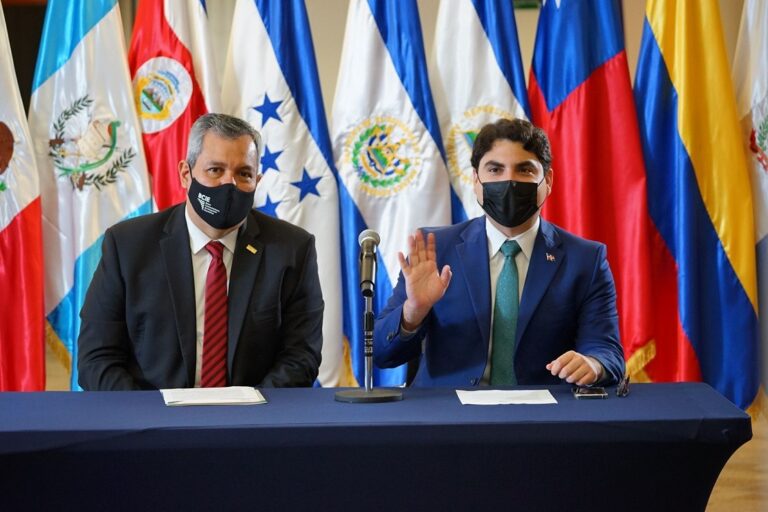 BCIE dona un millón de dólares a Haití  tras terremoto