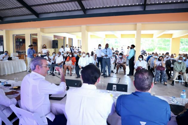 Abinader invertirá RD$20 MM en San Luis y San Isidro; Construirán más de 2 mil viviendas