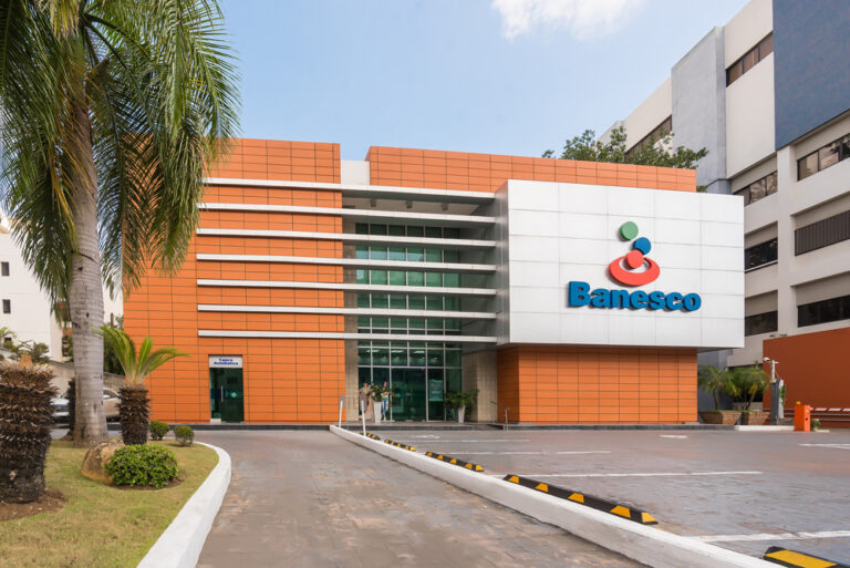 Banesco es autorizado emitir RD$1,000 millones en bonos