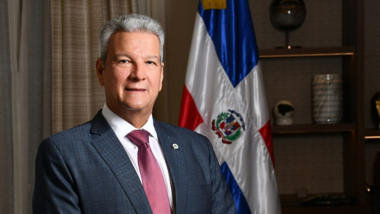 Subsidios a transportistas evitan alzas pasaje