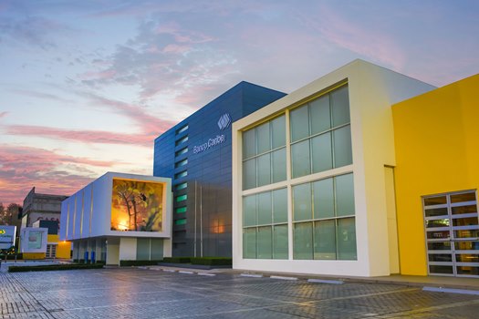 Banco Caribe; Feller Rate eleva calificación de riesgo de  a A-