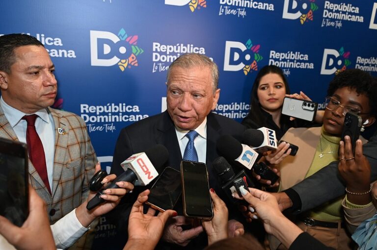 Aguilera resalta liderazgo e impulso al turismo dominicano